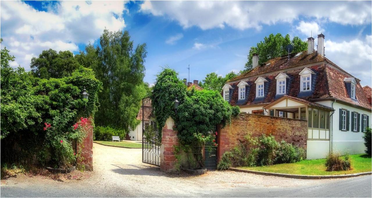 Jagdschloss Moenchbruch Mörfelden-Walldorf Zewnętrze zdjęcie